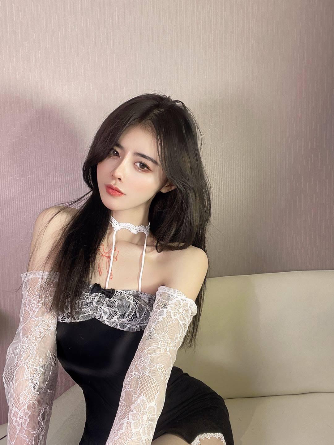 纯良家小Sao妹，尺度很大，非常用情，超实惠